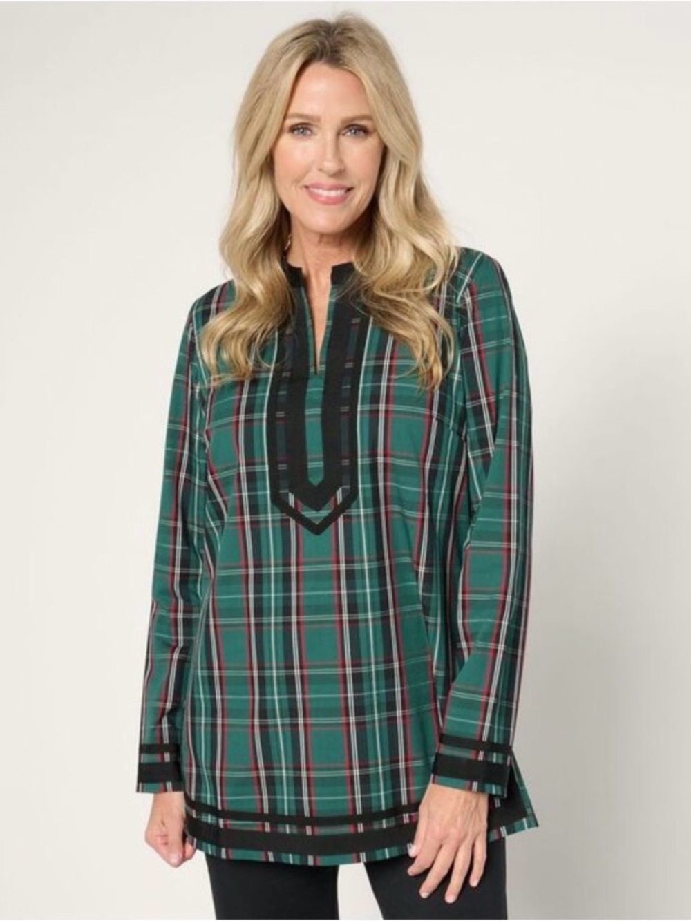 Belle by Kim Gravel Women's Top Sz Large Tartan Plaid Border Tunic Jingle Belle